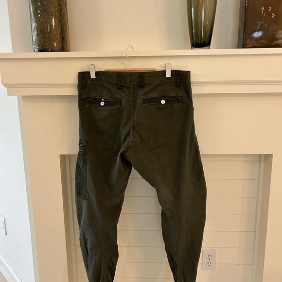G-Star Olive Green Cargo Jogger Pants with Zip Pockets - Picture 6 of 6